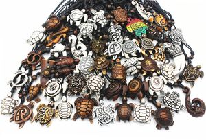 Pendentif Colliers LOTS MIXTES 50 PCS Surfer Tortues De Mer Pendentifs Imitation Yak Os Amulette Cire Cordon Collier Bijoux 230506