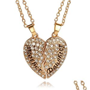 Collares pendientes Conjunto de joyas para el día de la madre Cristal blanco Diamante de imitación Corazón Madre e hija Collar de letras para niña Mujer Fashi Dha6T