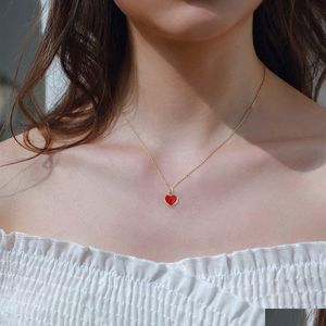 Collares colgantes collar de diseño simple más nuevo con rojo corazón de durazno cadena de color de oro de oro