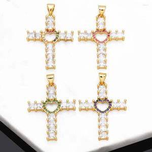 Pendentif Colliers OCESRIO Blanc Cristal Croix Pour Collier Cuivre Plaqué Or Multicolore CZ Coeur Crucifix Fabrication De Bijoux Fournitures Pdtb331