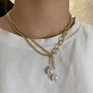 Collares colgantes Origen Verano Francés Asimetría Collar de cadena gruesa para mujeres Moda Imitación Perla Oro Joyería metálica