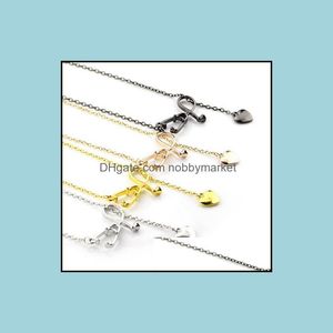 Pendant Necklaces Pendentifs bijoux 12 pièces vente européenne et américaine stéthoscope amour coeur collier mode Simple courte chaîne de clavicule 4C