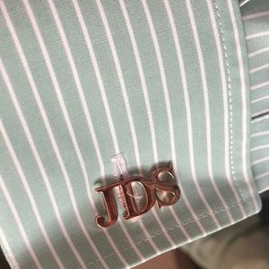 Collares colgantes Nombre de letra personalizado Gemelos Iniciales personalizadas Gemelos Botones Regalos de boda Camisa para hombre Gemelos Hombres Joyería Puños 231202