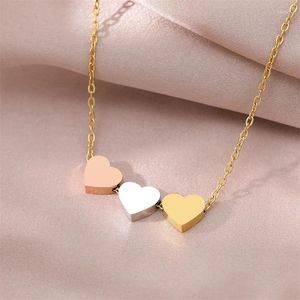 Colliers pendants Rakol Teny Tiny Triple Heart Collier pour femmes Couleur d'or 3 coeurs
