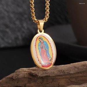 Collares colgantes Retro europeo y americano Virgen María Estatua Modelo de moda de la mujer Accesorios de nicho de clavícula