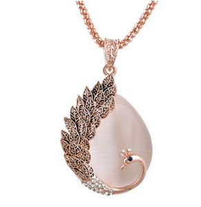 Pendentif Colliers Rétro Vintage Bohême Style Animal Paon Blanc Opale Long Collier/2021 Pull Accessoires En Gros/collier Femme