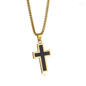 Pendentif Colliers Acier inoxydable Fibre de carbone Croix Pendentifs Collier pour hommes Femmes Unisexe Bijoux Drop