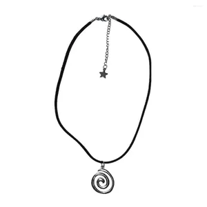Colliers pendants Cordon en cuir grunge en acier inoxydable Collier de ruban avec Spiral Y2K Fairycore Swirl Gothic