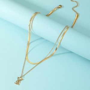 Pendentif Colliers Triangle Croix Collier pour femmes en acier inoxydable plaqué or amulette cadeaux ami mode bijoux 2023 en gros