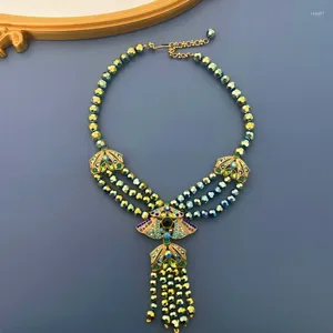 Colliers pendentifs bijoux vintage style exotique lourd collier de verre perlé évidé collier de mode