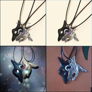 Pendentifs Jeu Personnalité Pendentif Noir Et Blanc Mosaïque Famille Animal Masque Deux Couleurs Collier Mouton Loup Couple Partie Drop Delivery Dh1Wg