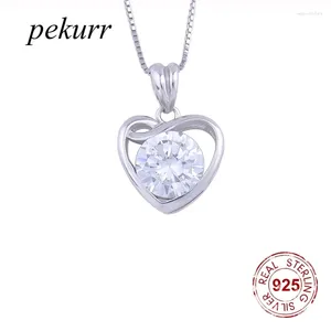 Pendants Pekurr 925 Sterling Silver Hoop Big Zircon Gems Heart Collier pour femmes accessoires de bijoux de mode de mariage en cristal