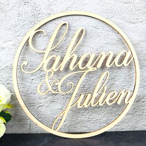 Madera personalizada Po PropsCustom novia y novio nombre boda decoración centros de mesa corona círculo signos fiesta única D220618