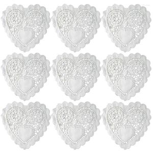 Almohada 100 PCS Floral Love Heart Tapetes de mesa Tapetes de papel Hollow Out Placemats Cake Baking