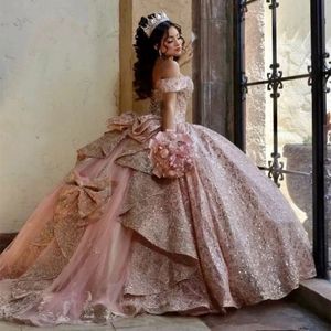 Pink chérie cou sweet 16 quinceanera robe 2024 applications en dentelle scintillantes paillettes princesse vestide de robe de bal de balle de 15 anos