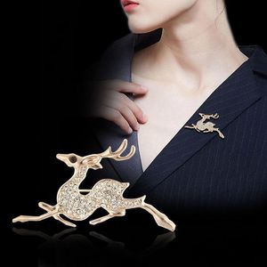 Pins, Broches Fashion Full Strass Personality Polyvalent Running Deer Brooch Unisex Shirt Suit Collar Needle