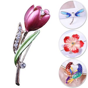 Broches Broches Mode strass tulipe fleur broche cristal perle broche bijoux vêtements accessoires bouquet femmes bijoux broche cadeau G220523