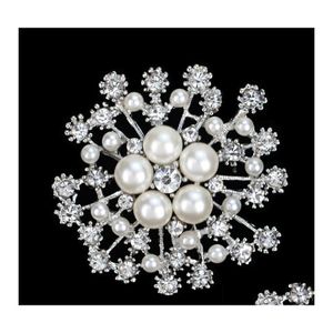 Alfileres Broches Accesorios para damas con gran copo de nieve Perla Broche de cristal Exquisito Pin de flor Venta al por mayor y al por menor Gota Delive Dhack