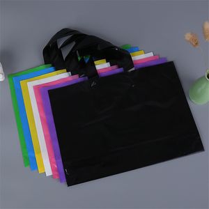 Bolsas de compras de plástico con asa, Color sólido, ropa/bolsa de embalaje de regalo, suministros para fiestas, logotipo personalizado impreso disponible