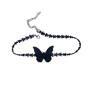 Gargantilla de mariposa de encaje de terciopelo negro para niña