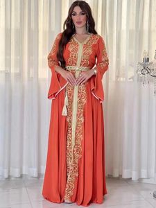 Robes de taille plus habillage de fête musulmane pour les femmes Abaya Embouriser Jalabiya Maroc Abayas Kaftan Islam Vestidos Arab Long Robe 231121