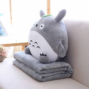 Poupées en peluche 3 en 1 multifonction Totoro peluche oreiller doux avec couverture Totoro main coussin chaud bébé enfants sieste couverture Anime Figure jouet 230302