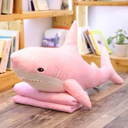 Poupées en peluche 60-140 cm Requin géant de Russie d'Ike Un requin rose en peluche Jouets Grand coussin de canapé pour fille enfants cadeau de Noël 230927