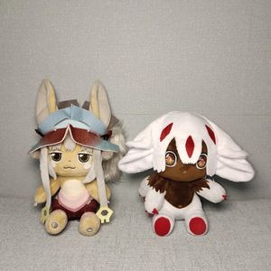 Plüschpuppen Japan Comics Made in Abyss Nanachi Riko Cospaly 24CM Baumwollpuppe Anime Spielzeug Gefülltes weiches Kissen Süße Weihnachtsgeschenke 231211