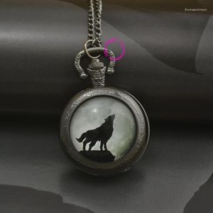 Montres de poche en gros mode loup cerf montre collier femme Fob noir Bronze rond lentille convexe verre photo fille mignonne dame