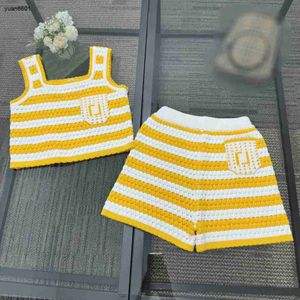 Popular Baby Tracksuit Girls Knitted Suit Kids Designer Clothes Taille 100-160 cm Summer Striped Design Suspended Vest et Shorts 24aPril