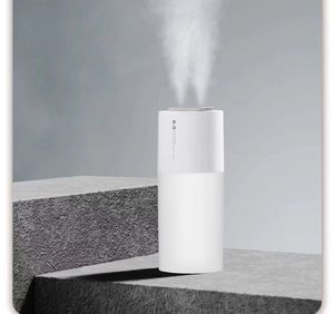 Humidificador de aire ultrasónico portátil de 2 salidas de niebla Aromaterapia / Difusor de aceite esencial de aroma Luz nocturna Batería USB Mini humidificador inalámbrico