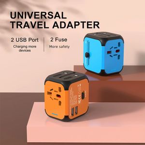 Câble d'alimentation Adaptateur de prise électrique EU UK US AU International Convertisseur de chargeur de voyage universel avec 2 chargeurs USB 5 V 24 A 231117