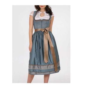 Vestido Dirndl alemán personalizado en colores claros de nuevo diseño de primera calidad para mujer disponible a precios económicos