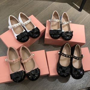 Zapatos de princesa para niña Mary Jane, zapatos de cuero genuino con perlas y lazo de primavera de lujo, zapatos de princesa para boda para niños
