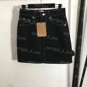 Vestido corto de mujer Falda de mezclilla negra sexy Faldas de estilo callejero de moda INS