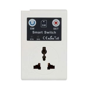 Professionnel UK / EU 220V Phone RC Remote Wireless Control Smart Switch GSM Socket Power Plug pour l'appareil domestique à domicile