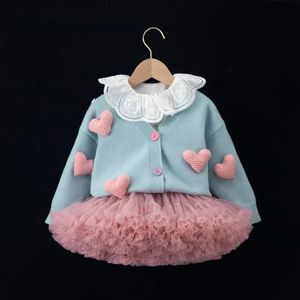 Jersey Korean Kid Set Baby Girls Traje Otoño Manga larga Suéter para niños Falda Chica Preciosa impresión plisada W S1032 231216