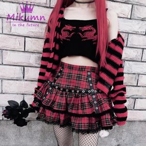 Pulls japonais girls de style haruku mignon dentelle à plaid rouge jupe gothique sweet lolita gâteau mini jupes de bal punk chic streetwear