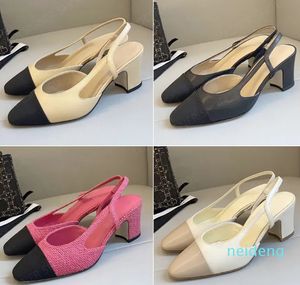 Calidad Pisos de cuero clásicos Tacones de gatito Sandalias Slingback bombas 6.5 cm Tacones gruesos Zapatos de vestir Diseñadores de lujo para mujer Sandalias para mujer Zapatos de boda