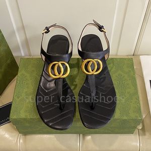 Diapositivas de calidad, zapatos de diseñador, sandalias con Clip para mujer, chanclas, productos de lujo, zapatillas planas de cuero con letras de Metal 35-42