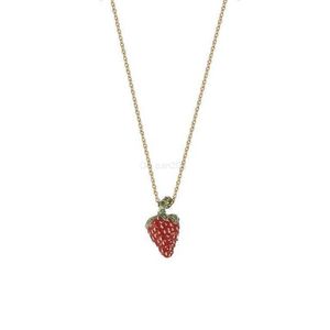 Collier avec pendentif fraise rose reine mère d'angleterre, 231015