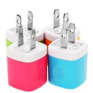 Charge rapide 5V 1A Plug à domicile coloré Adaptateur d'alimentation du chargeur USB pour iPhone 5 6 7 pour Samsung S6 S7
