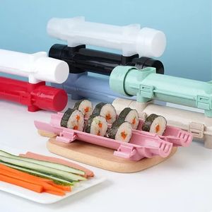 Maker de sushi rapide DIY MAISON MACHINE ROLLER MOULLE DE RICE VICE VEGILLAGE MOULLE RALLING Bento Accessoires Gadgets 240328