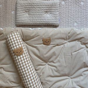 Courtepointes Ins Corée du Sud avec le même bébé Plaid Bear Quilt Cotton Épais Quilt Core Kindergarten Quilt Baby Nap Quilt 230316