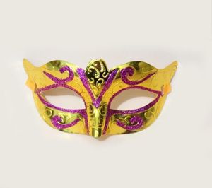 Couleur aléatoire Envoyé Masque de fête Hommes Femmes avec Bling Gold Glitter Halloween Mascarade Masques vénitiens pour Costume Cosplay Mardi Gras RRE14781