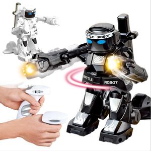 RC Robot Toy Combat Robot Control RC Battle Robots Pk Juguete divertido para niños Regalo para niños con sonido ligero Juguetes de control remoto