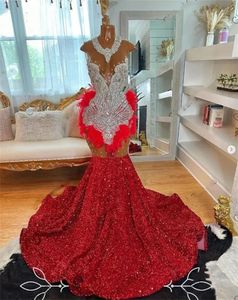 Vestido de fiesta largo con cuello redondo rojo para niñas negras 2024 con cuentas de cristal y diamantes de imitación vestidos de fiesta de cumpleaños vestido de noche con lentejuelas y plumas 322