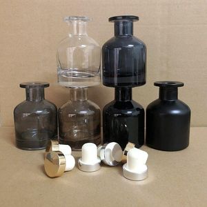 Taille de bouteille en verre de parfum de diffuseur de roseau de pièce noire ronde vide rechargeable de 150 ml à vendre avec bouchon Ulqsn