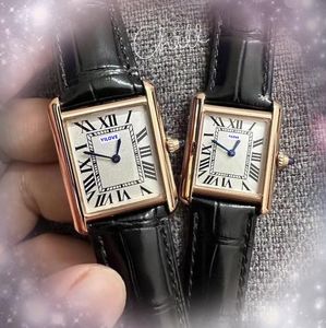 Regio Feminino Femme's Automatic Quartz Movement Watch 28 mm STRAPE DE CURTURE VOLE VOLIE ALL Le crime Cool Vintage Lady Girl Watches Montre de Luxe Cadeaux