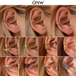 Restauration Clip d'oreille intégré Diamand Personnalité Manchette en forme de CContracted Stick Earring Piercing earpins Femmes éclair feuilles auricule slash boucles d'oreilles